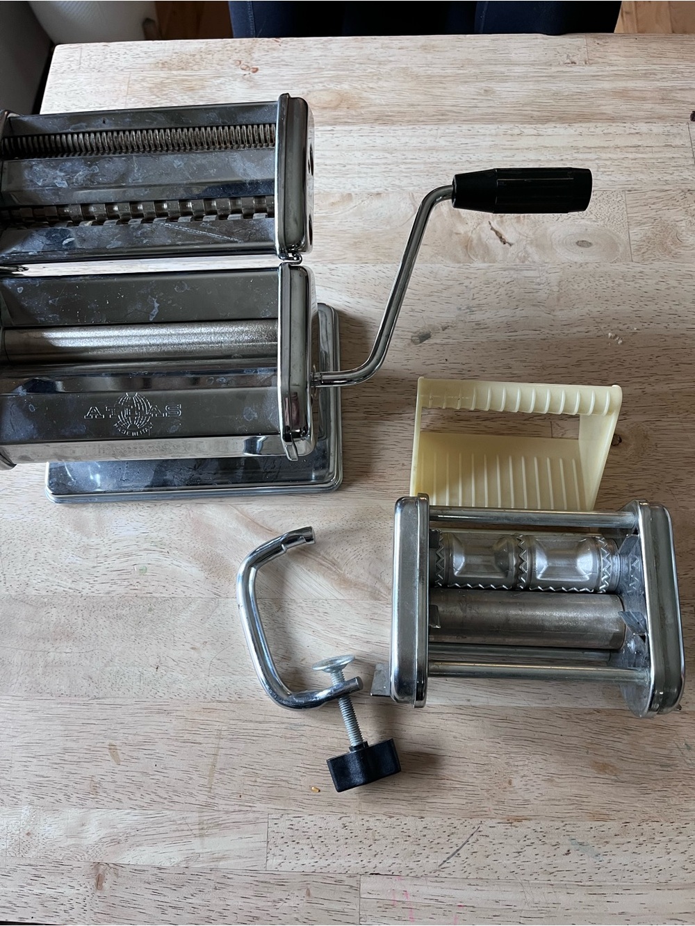 Stainless Steel Pasta Maker with Cutter Attachment - Cream Dough Guide